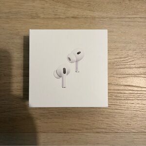 (BRAND NEW) Apple AirPods Pro Gen3 MagSafe
Wireless Charging Case